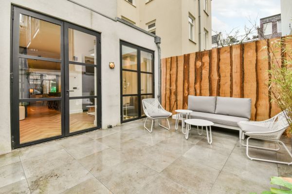 Outdoor Tile Restoration