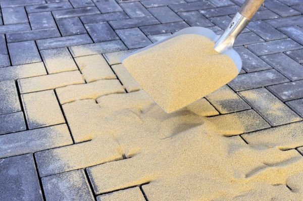 Paver Joint Sanding